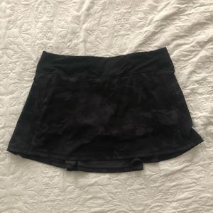 Lululemon Tennis Skirt / Skort Black Camo SIZE 10